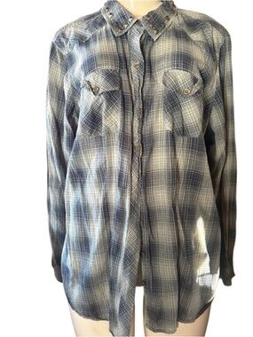 Torrid Women’s Plaid Button-Up Shirt